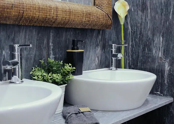 6/4 De Sado Pensión