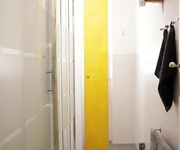 6/4 De Sado Pensión Setúbal