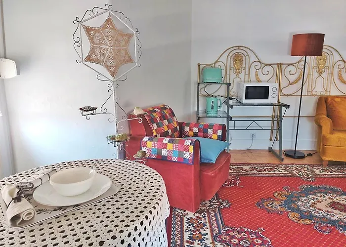 Pensión 6/4 De Sado 4*