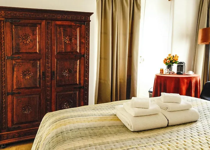 Pensión 6/4 De Sado 4*